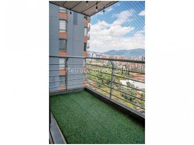 Apartamento de 3 alcobas en venta en El Poblado, Medellín, 84 m² · foto 12 de 20