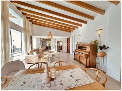 Casa de 3 alcobas en venta en Loma Del Escobero, Envigado, 300 m² · foto 2 de 15
