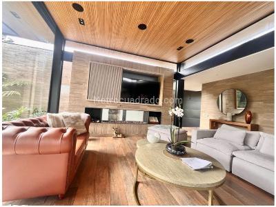 Casa de 4 alcobas en venta en Alro Del Escobero, Envigado, 500 m² · foto 3 de 20
