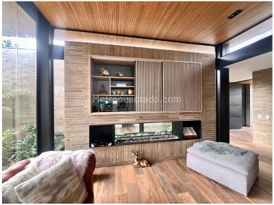 Casa de 4 alcobas en venta en Alro Del Escobero, Envigado, 500 m² · foto 5 de 20