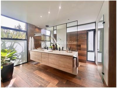 Casa de 4 alcobas en venta en Alro Del Escobero, Envigado, 500 m² · foto 9 de 20