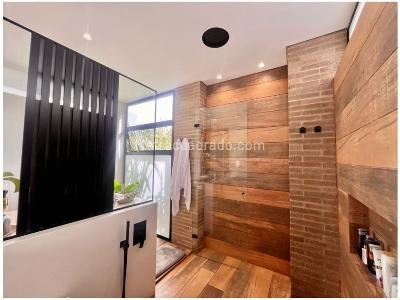 Casa de 4 alcobas en venta en Alro Del Escobero, Envigado, 500 m² · foto 11 de 20