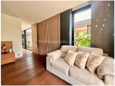 Casa de 4 alcobas en venta en Alro Del Escobero, Envigado, 500 m² · foto 12 de 20