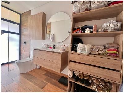 Casa de 4 alcobas en venta en Alro Del Escobero, Envigado, 500 m² · foto 16 de 20