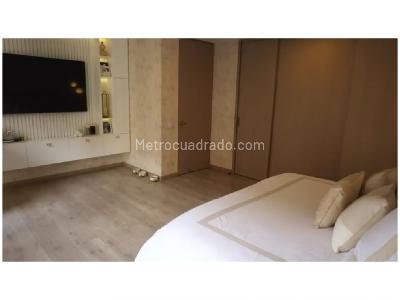 Apartamento de 2 alcobas en venta en El Poblado, Medellín, 81 m² · foto 9 de 14