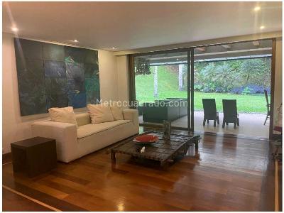 Casa de 4 alcobas en venta en El Poblado, Medellín, 523 m² · foto 8 de 8