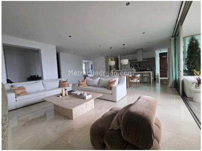 Apartamento en venta en El Poblado, Medellín · foto 4 de 11