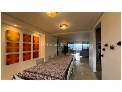 Apartamento de 3 alcobas en venta en El Poblado, Medellín, 265 m² · foto 7 de 18