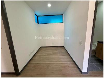 Apartamento de 3 alcobas en venta en El Escobero, Envigado, 105 m² · foto 11 de 14