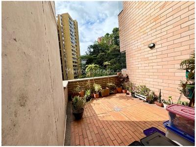 Apartamento de 3 alcobas en venta en El Poblado, Medellín, 174 m² · foto 8 de 15