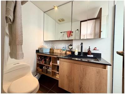 Apartamento de 3 alcobas en venta en El Poblado, Medellín, 174 m² · foto 11 de 15
