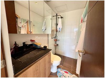Apartamento de 3 alcobas en venta en El Poblado, Medellín, 174 m² · foto 13 de 15