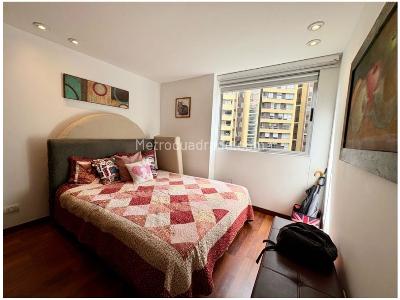 Apartamento de 3 alcobas en venta en El Poblado, Medellín, 174 m² · foto 14 de 15