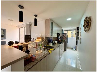 Apartamento de 3 alcobas en venta en El Poblado, Medellín, 174 m² · foto 15 de 15