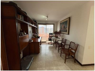 Apartamento de 3 alcobas en venta en El Poblado, Medellín, 240 m² · foto 8 de 10