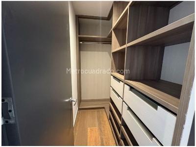 Apartamento en venta en El Poblado, Medellín · foto 13 de 14