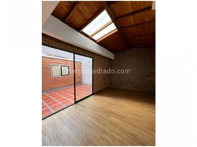 Casa de 4 alcobas en venta en La Sebastiana, Envigado, 204 m² · foto 3 de 18