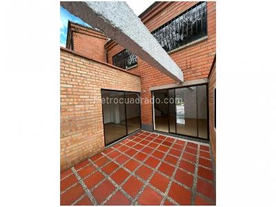 Casa de 4 alcobas en venta en La Sebastiana, Envigado, 204 m² · foto 4 de 18