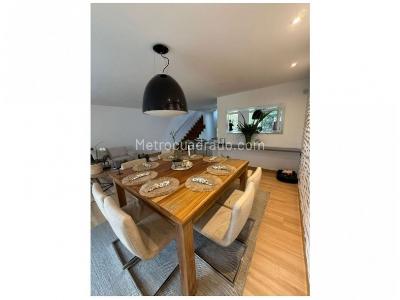 Casa de 3 alcobas en venta en Benedictinos, Envigado, 179 m² · foto 7 de 20