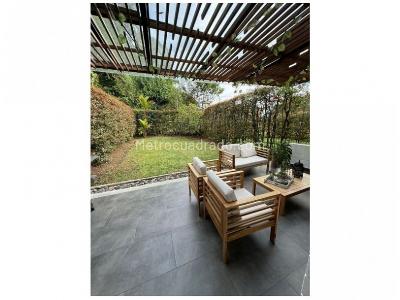 Casa de 3 alcobas en venta en Benedictinos, Envigado, 179 m² · foto 10 de 20