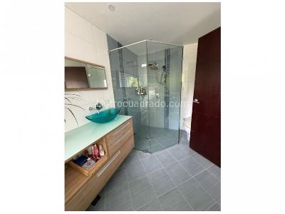 Casa de 3 alcobas en venta en Benedictinos, Envigado, 179 m² · foto 14 de 20