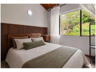Casa de 3 alcobas en venta en Cumbres, Envigado, 260 m² · foto 9 de 12