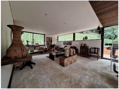 Apartamento de 3 alcobas en venta en El Poblado, Medellín, 174 m² · foto 9 de 20