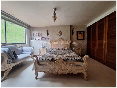 Apartamento de 3 alcobas en venta en El Poblado, Medellín, 174 m² · foto 12 de 20