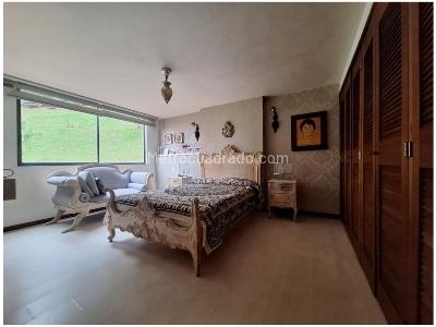 Apartamento de 3 alcobas en venta en El Poblado, Medellín, 174 m² · foto 13 de 20