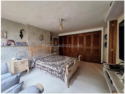 Apartamento de 3 alcobas en venta en El Poblado, Medellín, 174 m² · foto 14 de 20