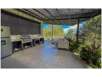 Casa de 4 alcobas en venta en Loma Del Escobero, Envigado, 514 m² · foto 19 de 20