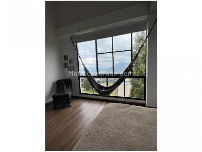 Casa de 4 alcobas en venta en Campestre Loma El Escobero, Envigado, 245 m² · foto 11 de 20