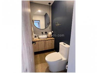 Casa de 4 alcobas en venta en Campestre Loma El Escobero, Envigado, 245 m² · foto 12 de 20