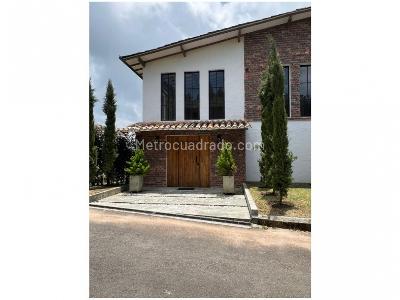Casa de 4 alcobas en venta en Campestre Loma El Escobero, Envigado, 245 m² · foto 20 de 20