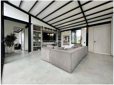 Casa de 3 alcobas en venta en Alto De Las Palmas, Envigado, 260 m² · foto 10 de 20