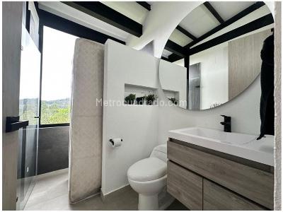Casa de 3 alcobas en venta en Alto De Las Palmas, Envigado, 260 m² · foto 19 de 20
