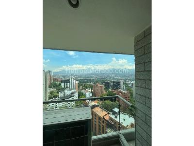 Apartamento de 2 alcobas en venta en El Poblado, Medellín, 77 m² · foto 8 de 10