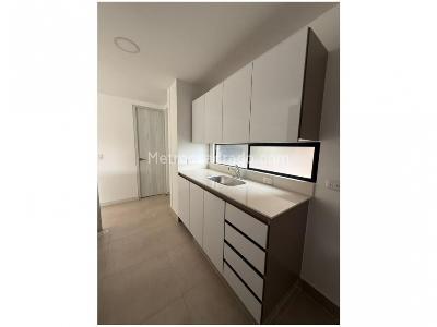 Apartamento de 3 alcobas en venta en El Poblado, Medellín, 104 m² · foto 10 de 20