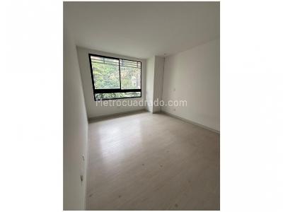 Apartamento de 3 alcobas en venta en El Poblado, Medellín, 104 m² · foto 13 de 20