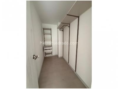 Apartamento de 3 alcobas en venta en El Poblado, Medellín, 104 m² · foto 15 de 20