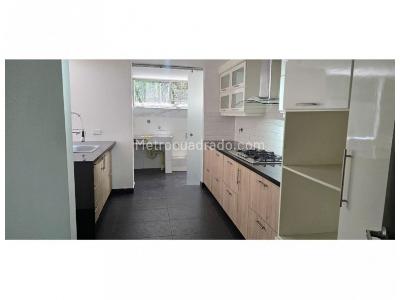 Apartamento de 3 alcobas en venta en El Poblado, Medellín, 230 m² · foto 5 de 20