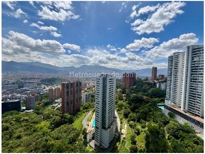 Apartamento de 2 alcobas en venta en El Poblado, Medellín, 78 m² · foto 8 de 18