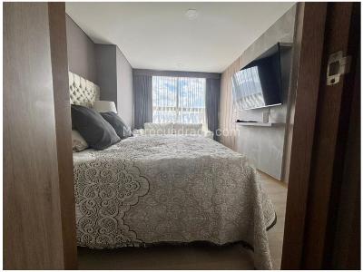 Apartamento de 2 alcobas en venta en El Poblado, Medellín, 78 m² · foto 15 de 18