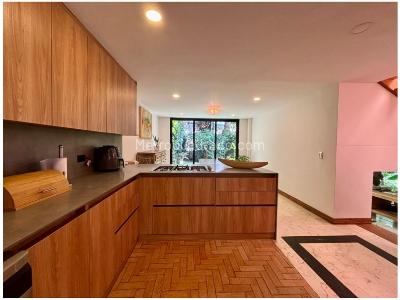 Casa de 3 alcobas en venta en El Poblado, Medellín, 290 m² · foto 10 de 20