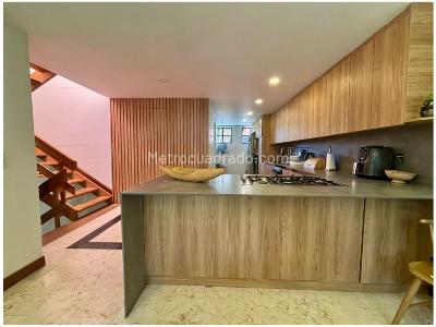Casa de 3 alcobas en venta en El Poblado, Medellín, 290 m² · foto 12 de 20