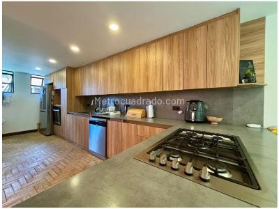 Casa de 3 alcobas en venta en El Poblado, Medellín, 290 m² · foto 14 de 20