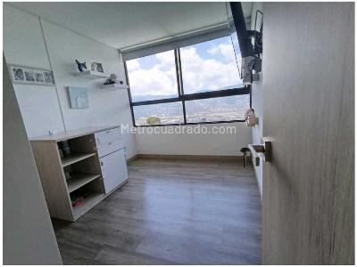 Apartamento de 3 alcobas en venta en El Poblado, Medellín, 88 m² · foto 11 de 13