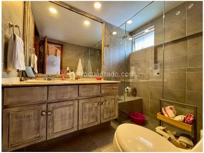 Casa de 3 alcobas en venta en Loma Benedictinos, Envigado, 350 m² · foto 13 de 20