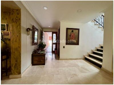 Casa de 3 alcobas en venta en Loma Benedictinos, Envigado, 350 m² · foto 20 de 20