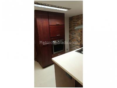 Apartamento de 2 alcobas en venta en El Poblado, Medellín, 175 m² · foto 6 de 13